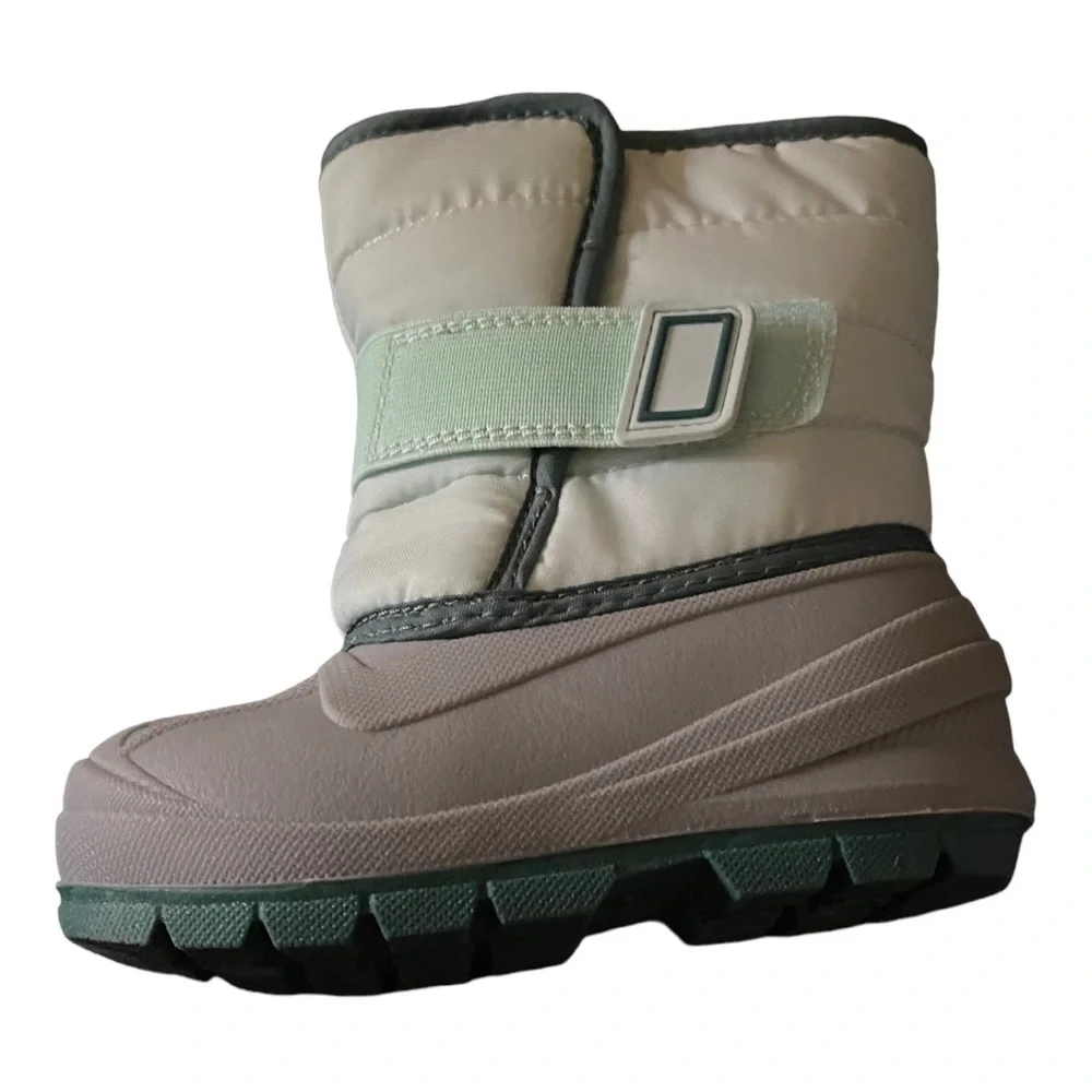 NWT-CAT & JACK-KIDS WATERPROOF WINTER BOOTS-SIZE 7